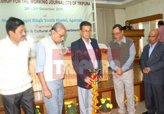 Finance Minister inaugurates workshop for the Working Journalists
